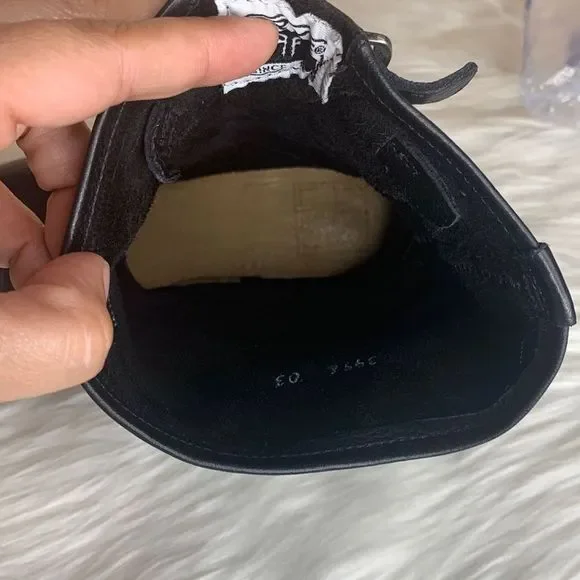 Frye Womens Veronica Short Bootie
Boots Black Leather Slouchy Moto
Ankle Boots S - Picture 12 of 16